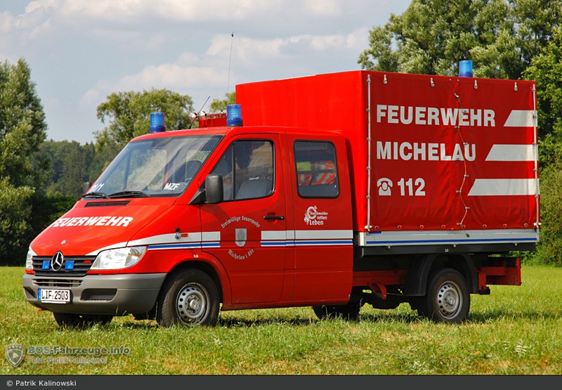 Mehrzweckfahrzeug MZF der Freiwilligen Feuerwehr Michelau i.OFr.